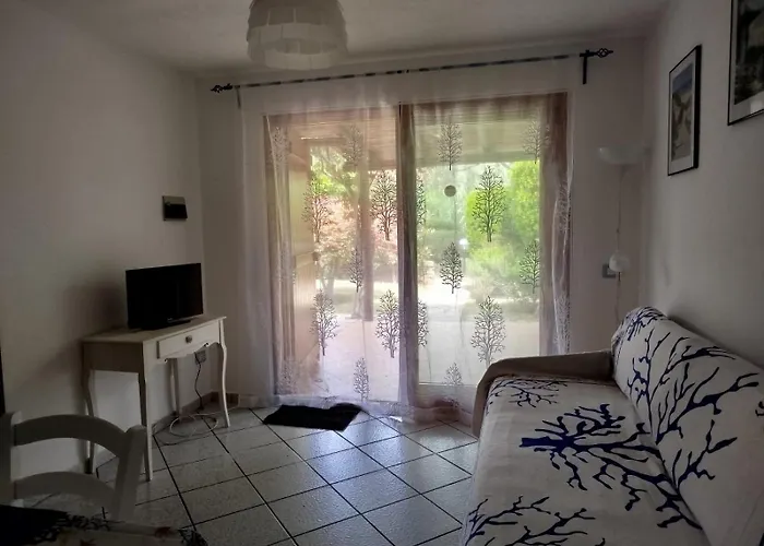Oasi Boungaville Apartman Porto San Paolo